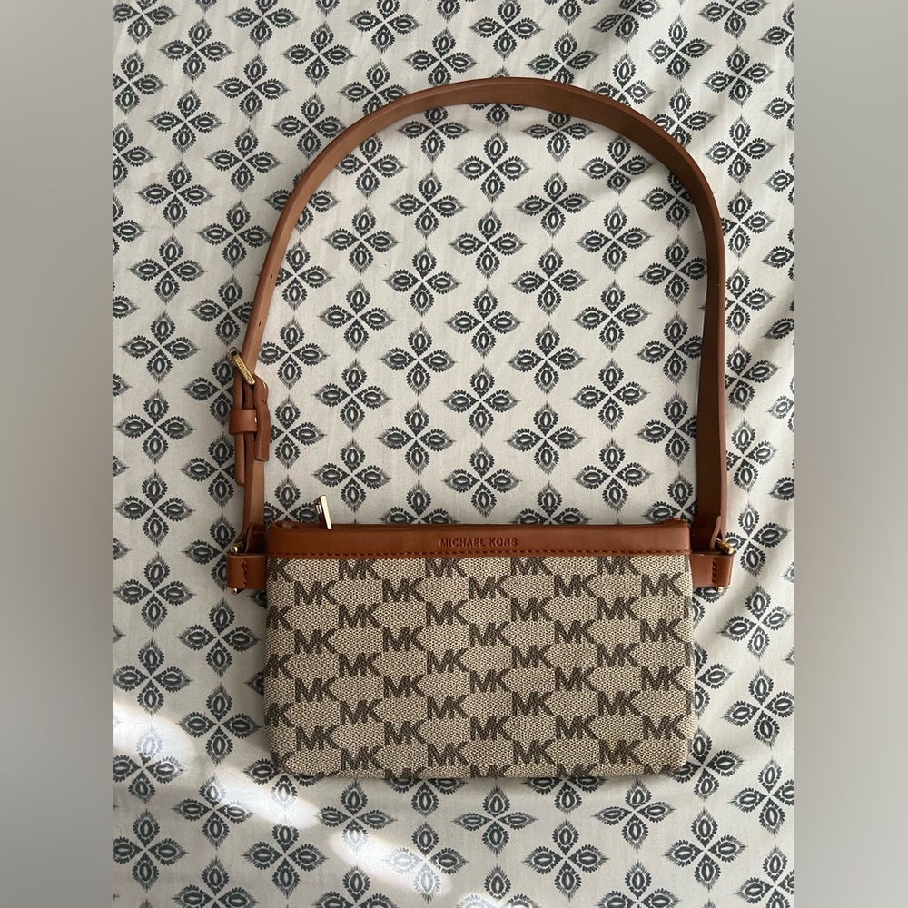 Michael Kors Belt Bag